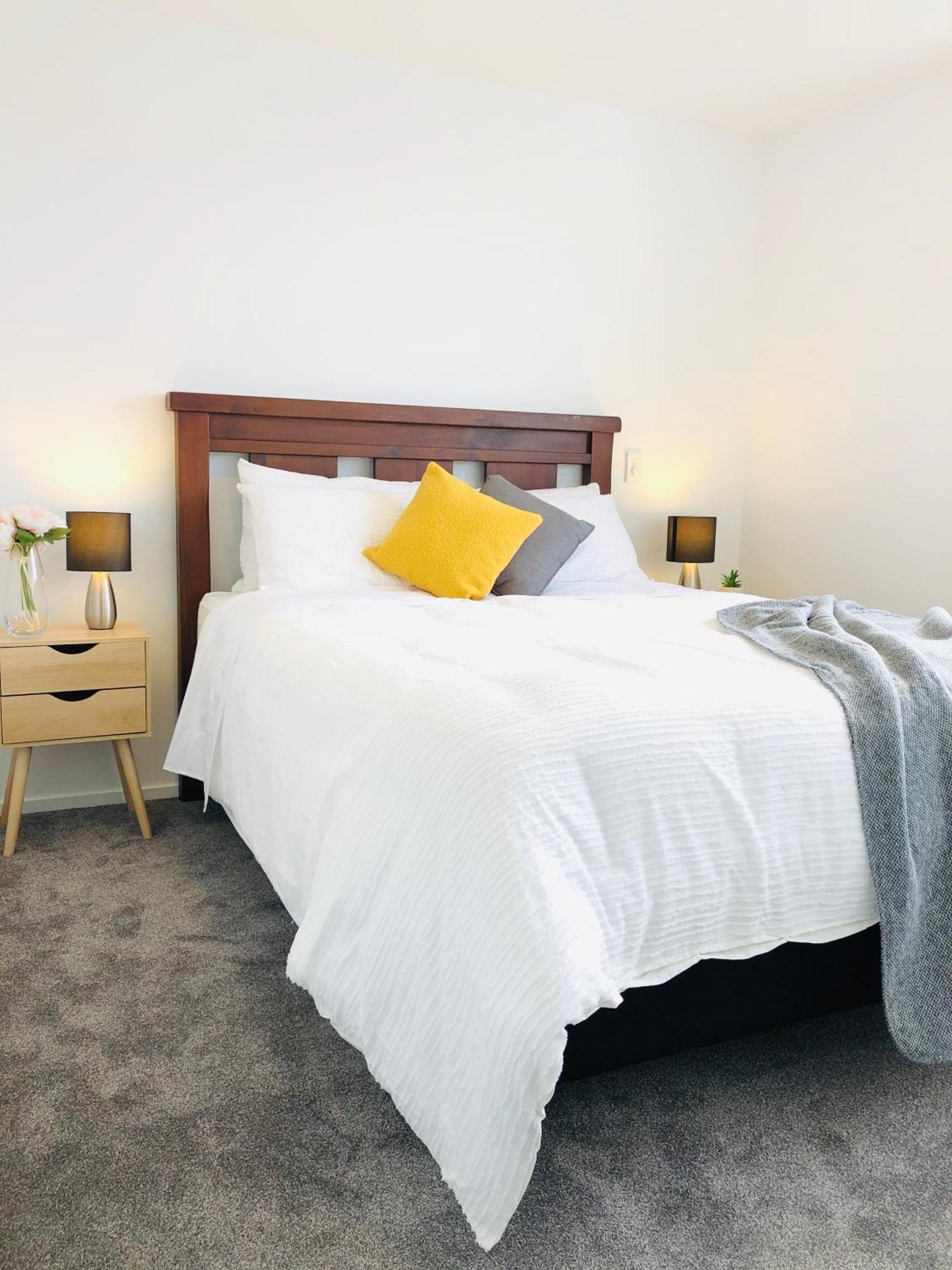 Arena,Railway Station Townhouse With Free Car Park Apartment Christchurch Bagian luar foto
