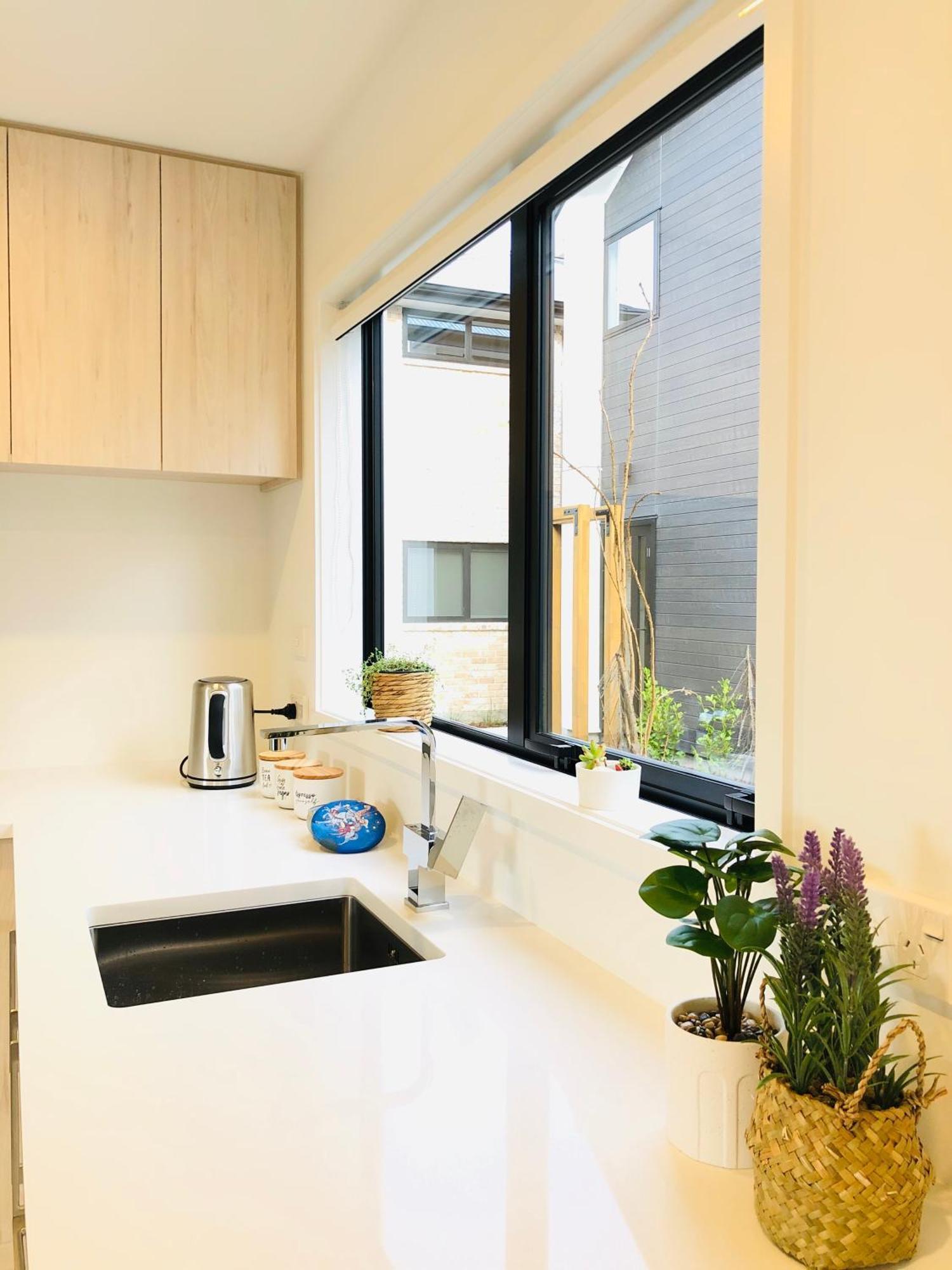 Arena,Railway Station Townhouse With Free Car Park Apartment Christchurch Bagian luar foto